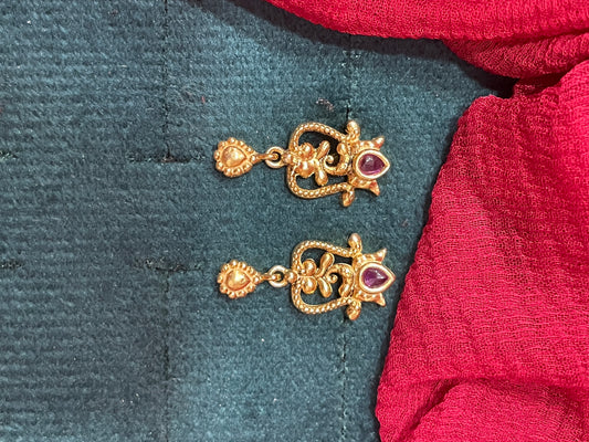 92.5 silver gold plated classy stylish temple style earrings