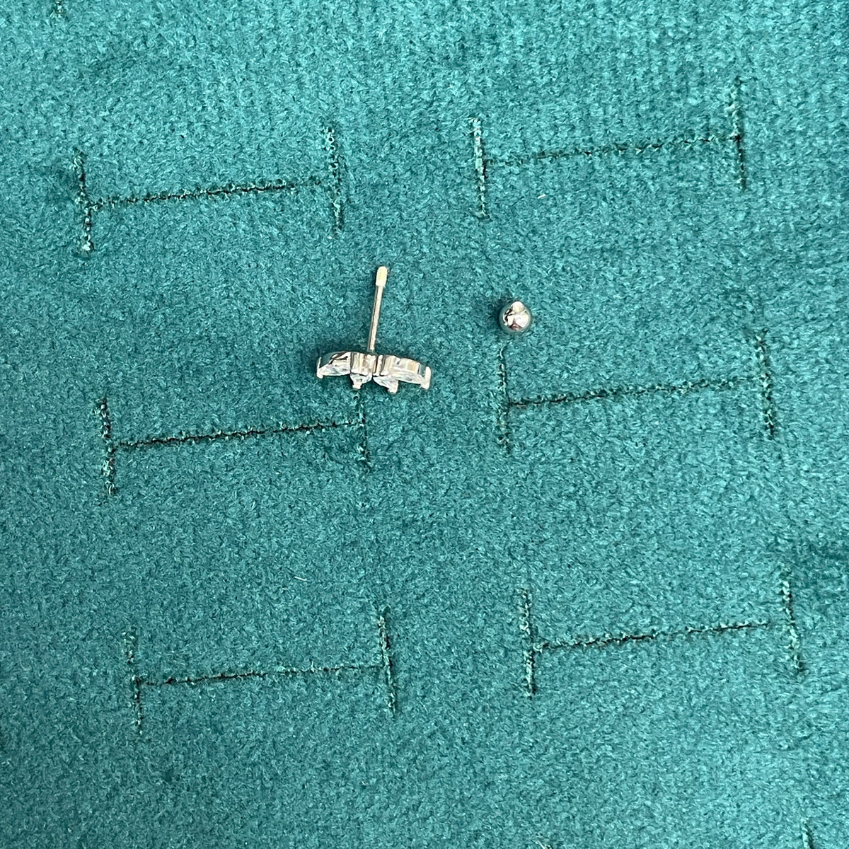 925 Silver 4 Petal Helix Studs -  Ball back pair