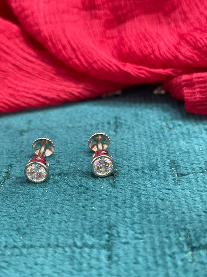 92.5 Silver Round Stone Studs Pair