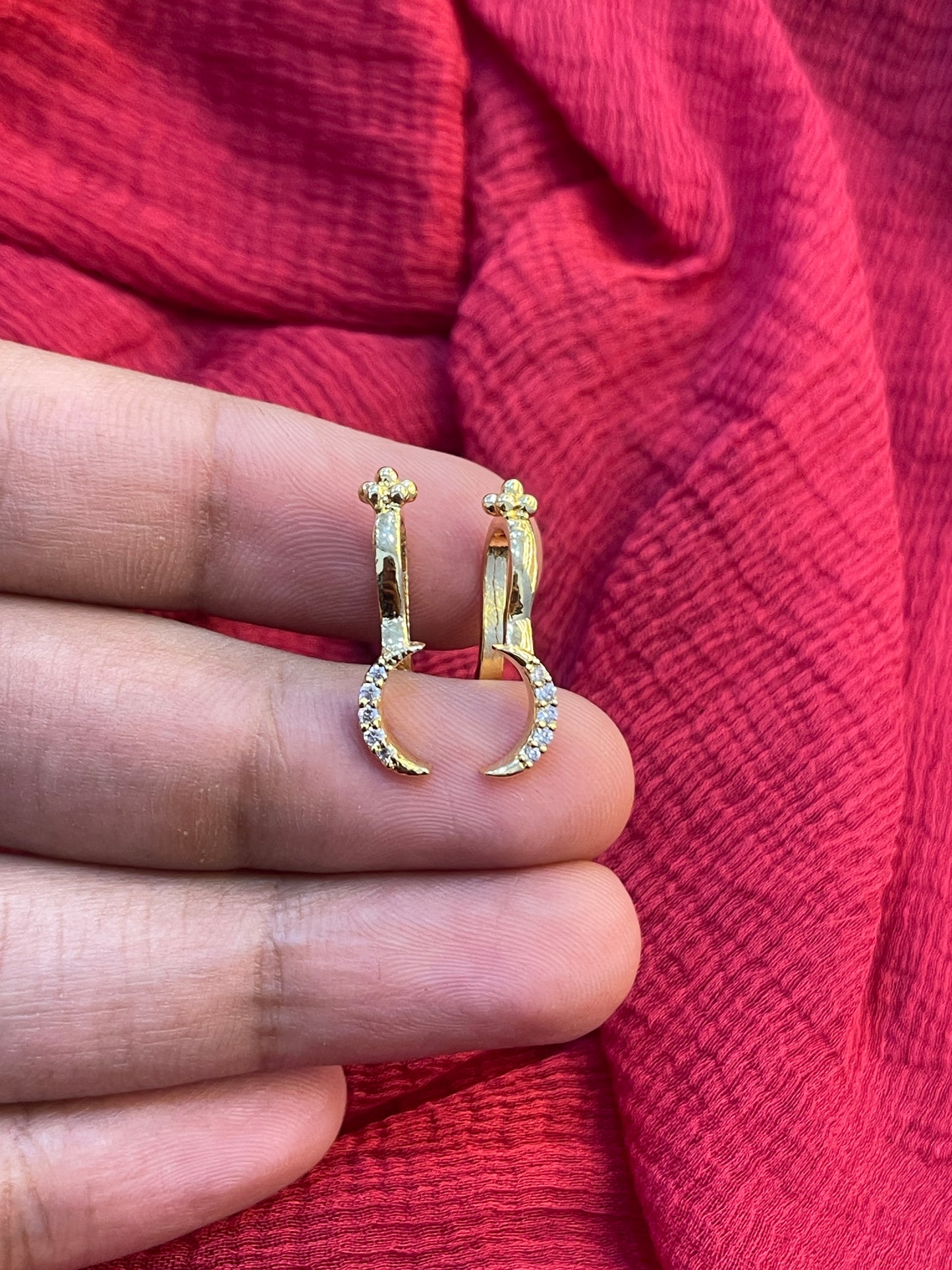 92.5 Silver Gold Plated Moon Shape Press-On Bugadi for Women | Stylish Non-Piercing Ear Cuff | Celestial Jewellery