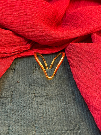 92.5 silver stylish gold plated vanki ring