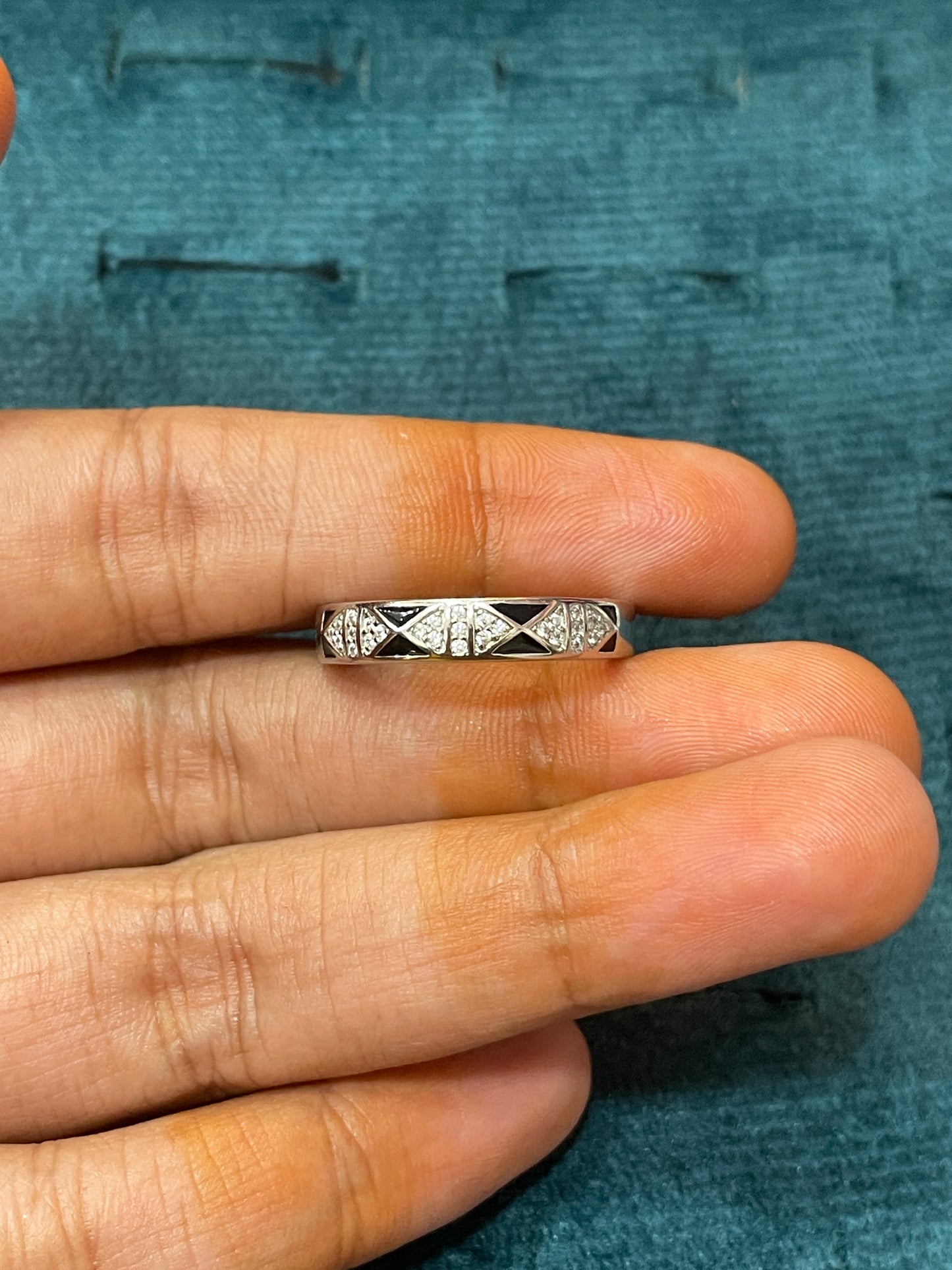 92.5 Silver Men’s Ring Size 22 | Stylish Refined Design | Elegant Jewellery