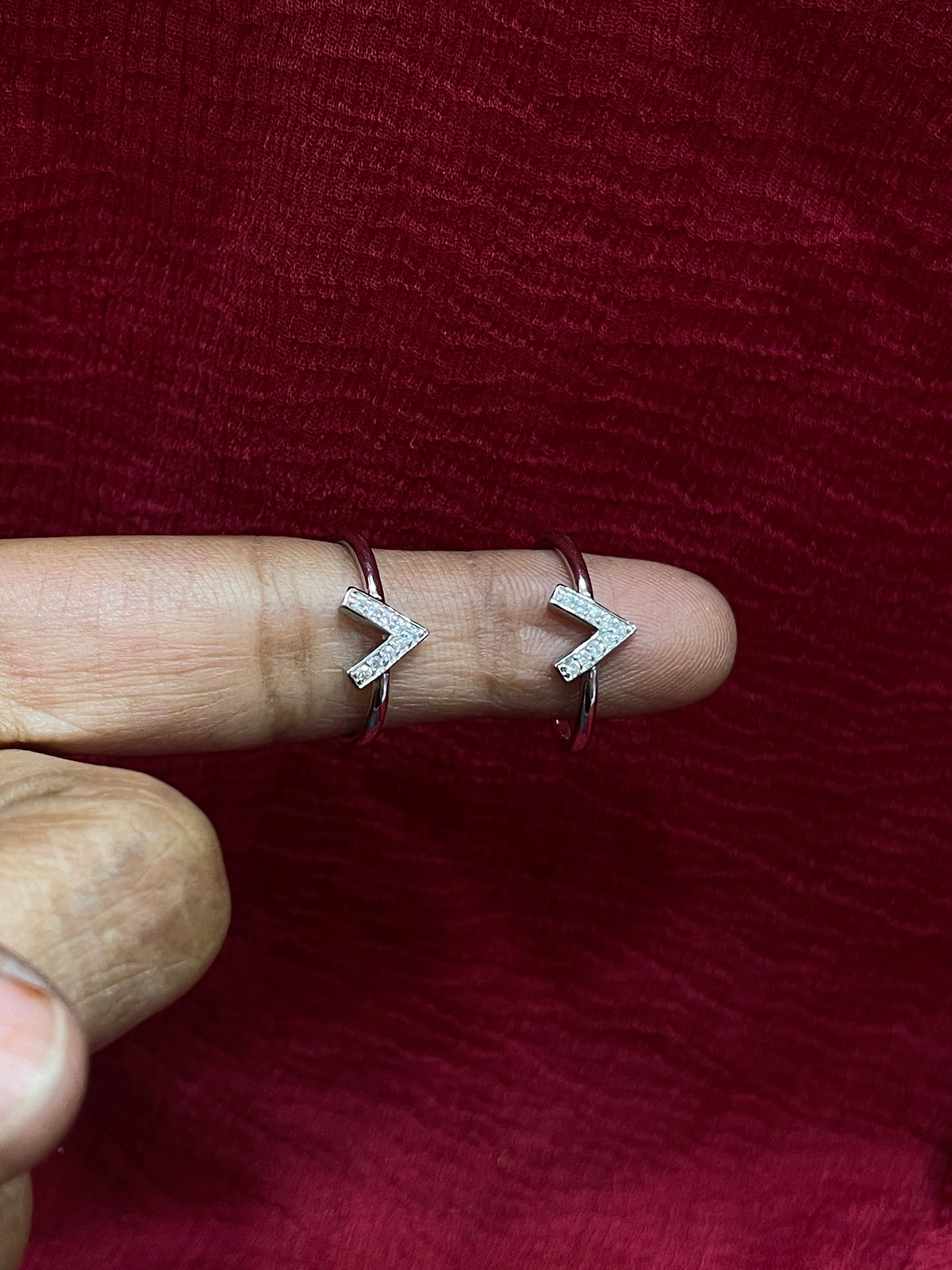 925 Silver V Toe rings