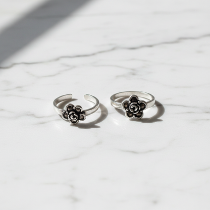 925 Sterling Silver Pyrite Rose Toe Rings for Women | Oxidised Floral Design