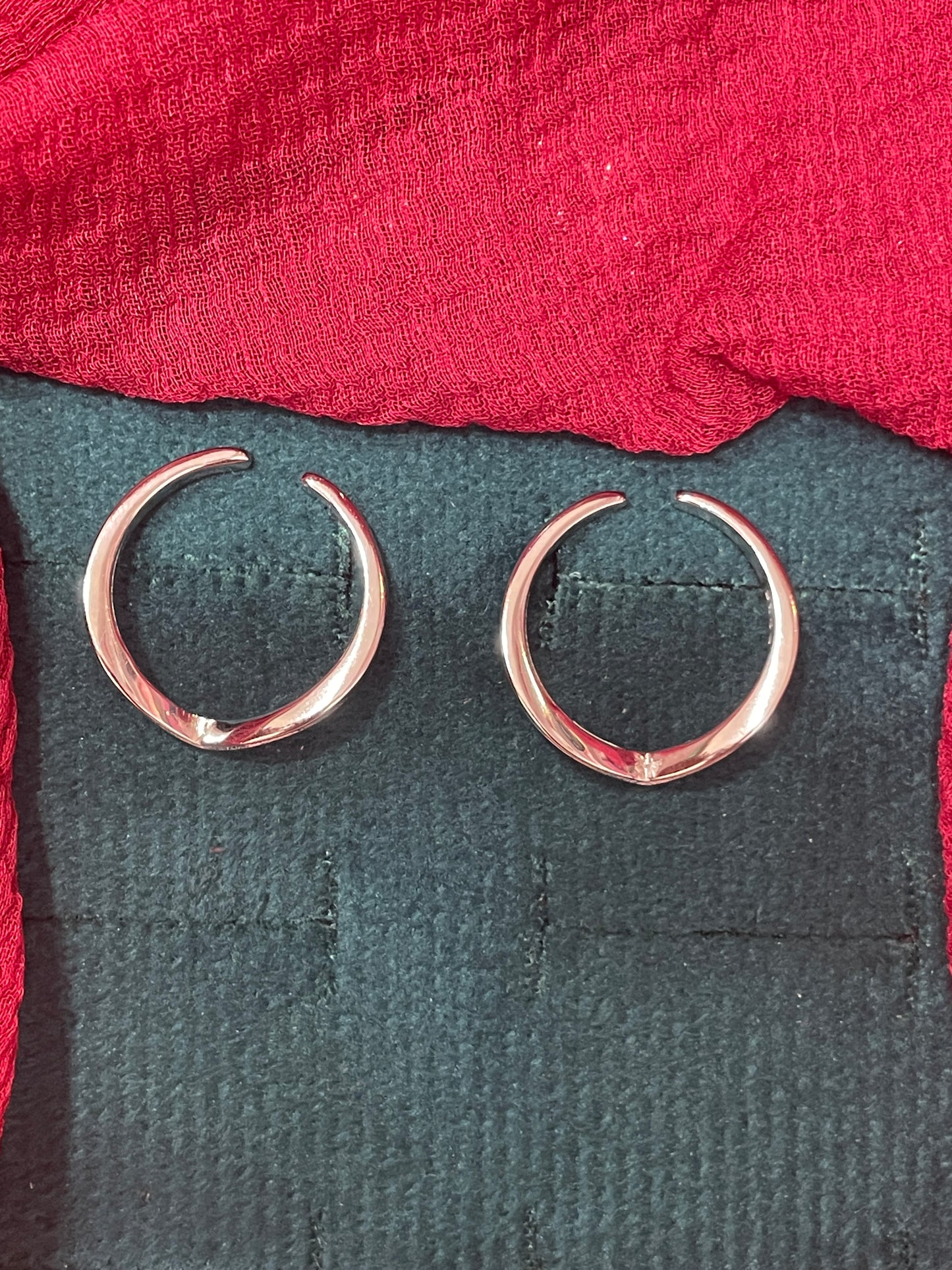 92.5 silver stylish classy V toe rings