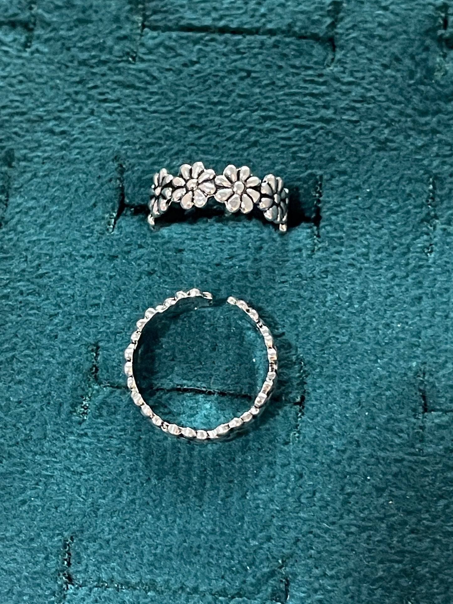 92.5 Silver Toe Rings for Women | Floral Oxidised Design | Traditional Jewellery