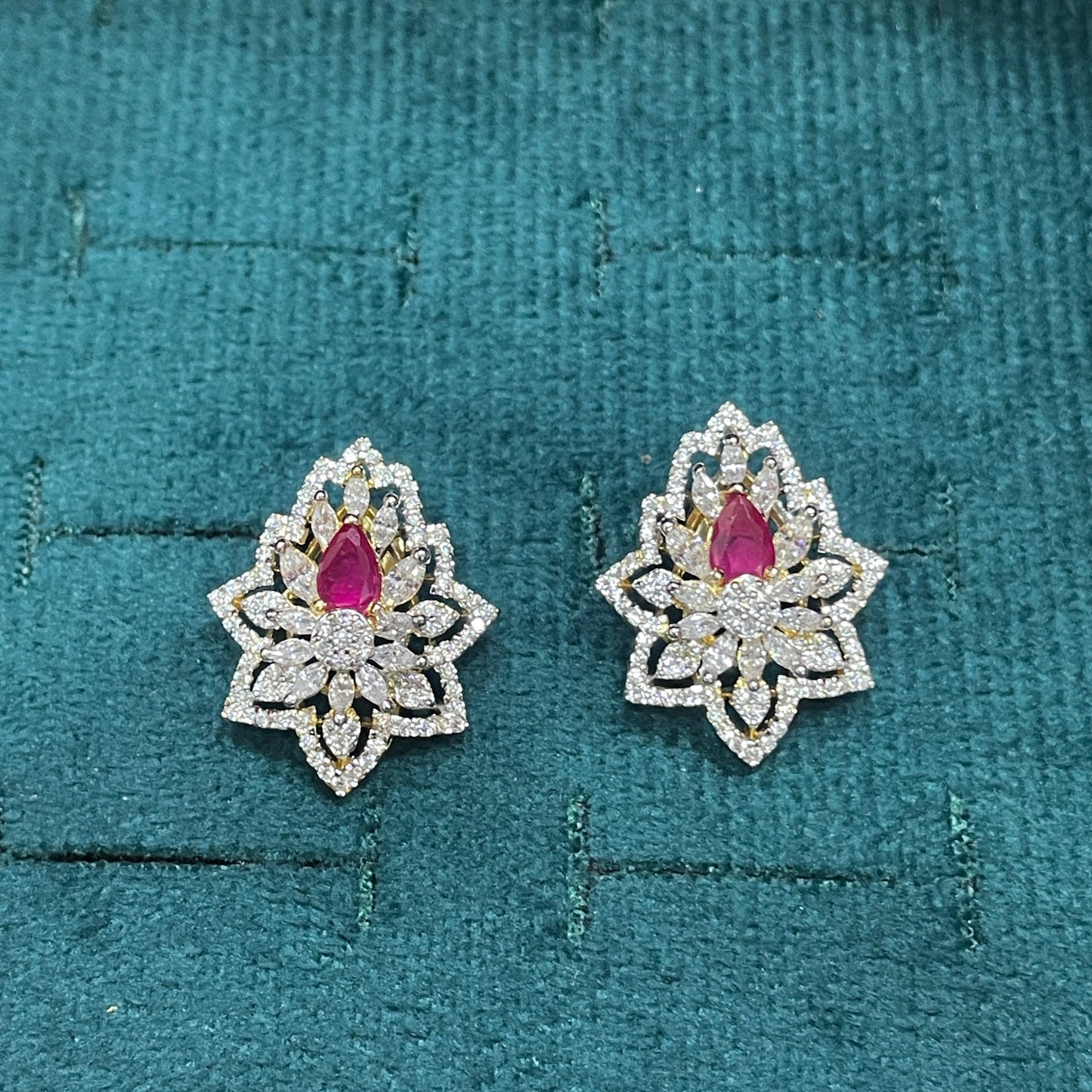 925 Silver Gold-Plated Royal Lotus Pendant & Earring Set