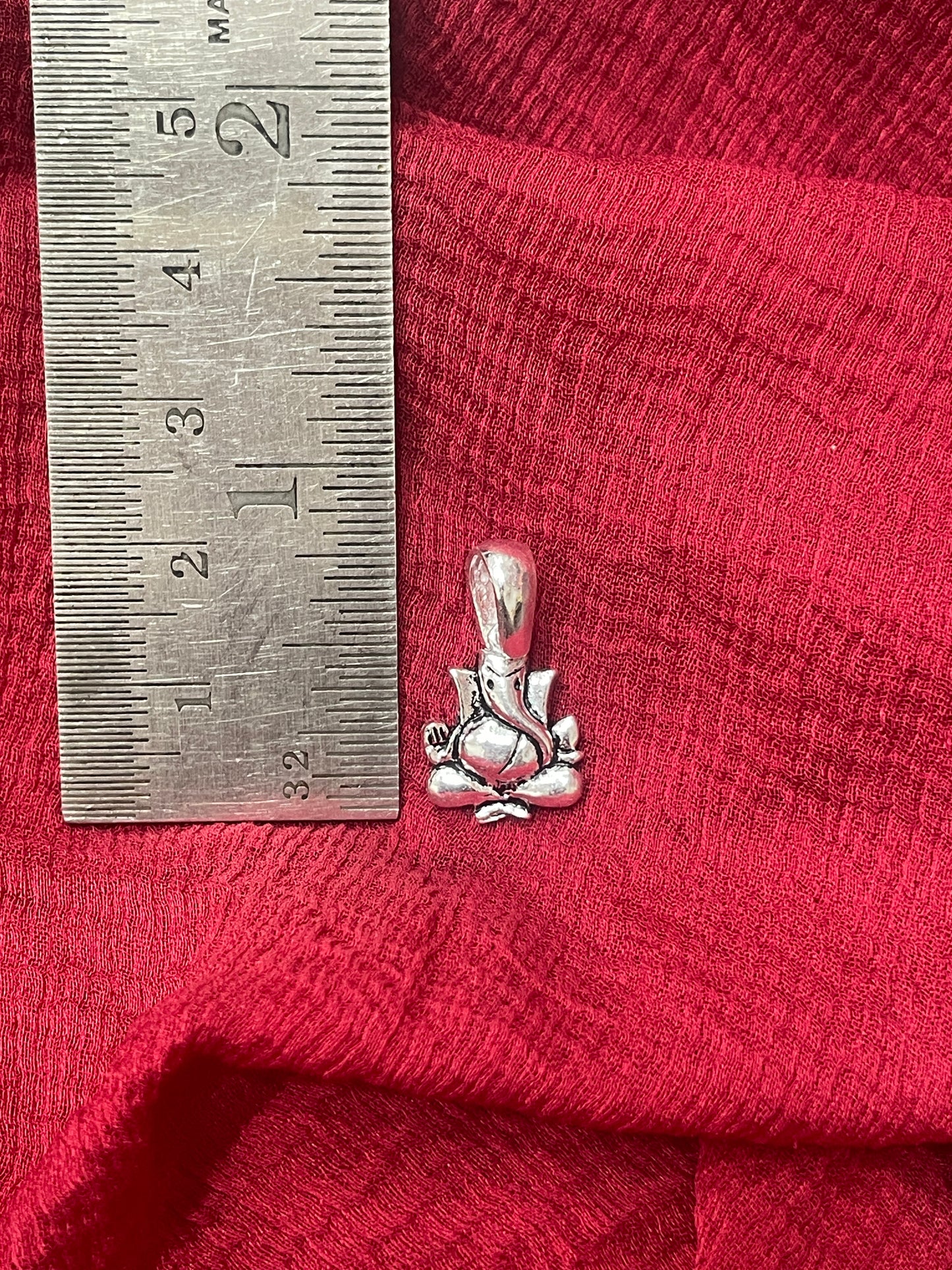 92.5 Silver Ganesha Design Pendant for Men & Women – Traditional Finish