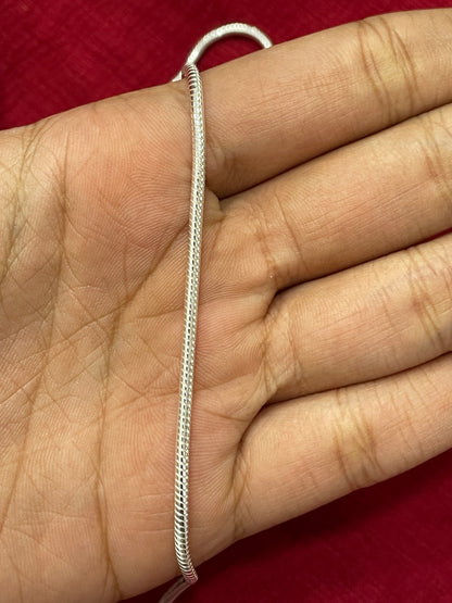 92.5 silver stylish men’s chain 24 inches