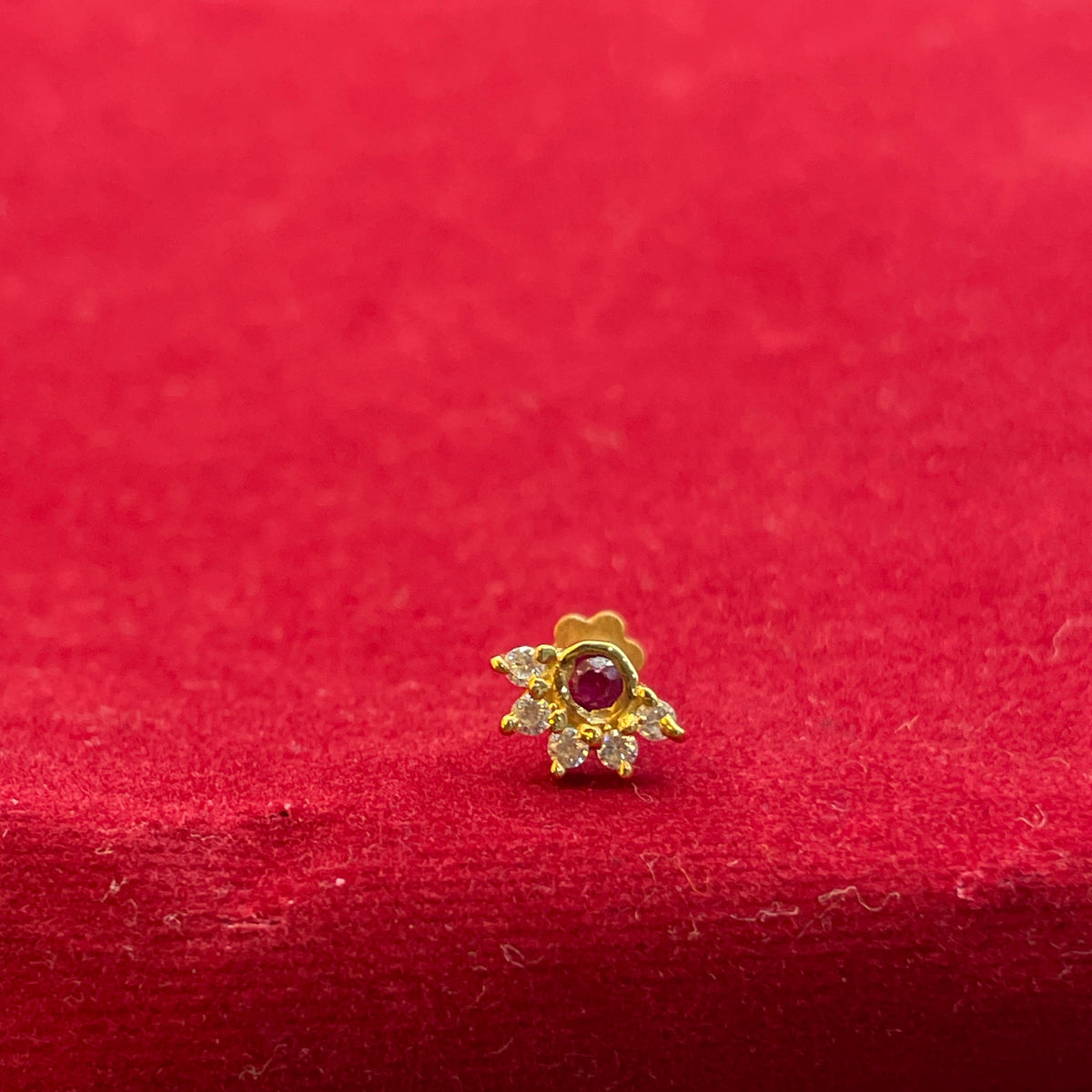 92.5 Sterling Silver Gold Plated Ruby Red CZ Crown Nose Pin for Women