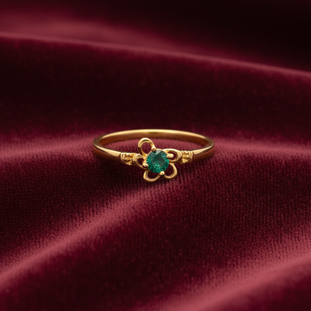 92.5 silver gold plated stylish green stone ring size11