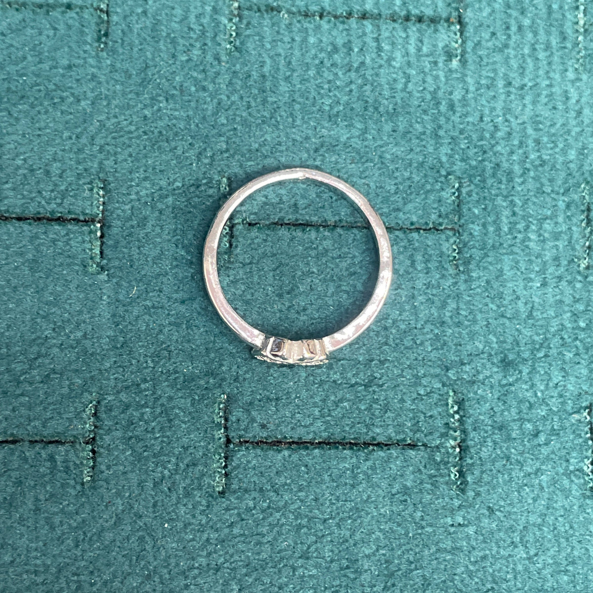 92.5 Sterling Silver Pave CZ Bow Knot Finger Ring for Women
