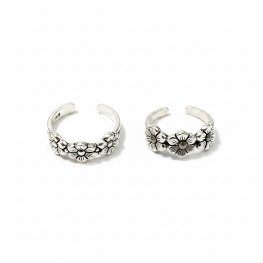925 Sterling Silver Pyrite Floral Toe Rings for Women | Oxidised Floral Design