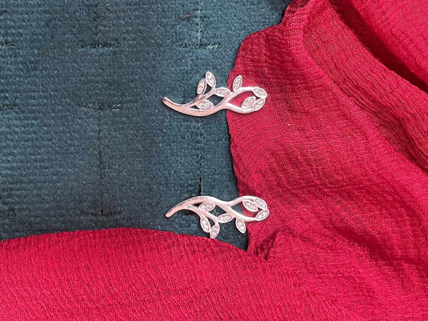 92.5 silver stylish classy leaf earcuffs