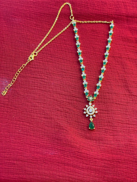 92.5 silver gold plated classic green stone necklace with earrings
