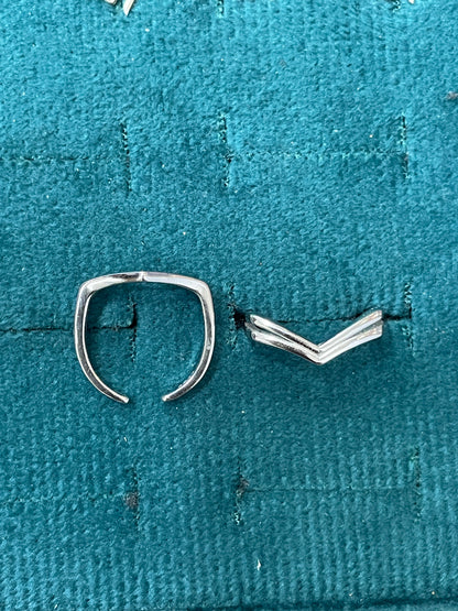 92.5 Silver V Toe Rings | Stylish Premium Design | Elegant Foot Jewellery
