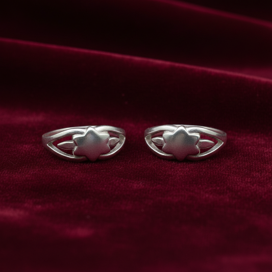 92.5 Silver Flower Toerings