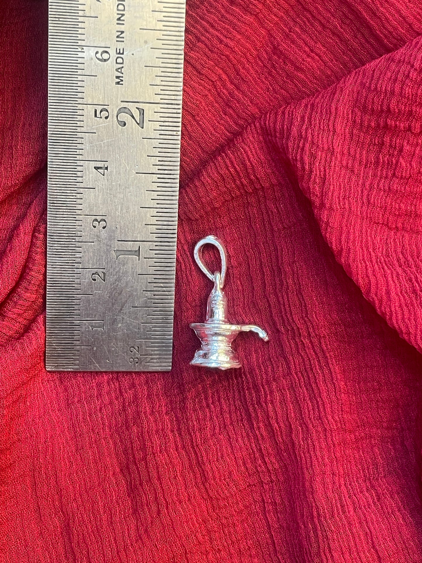 92.5 Silver Shiva Lingam Design Pendant for Men & Women – Traditional Temple Style