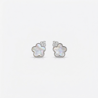 92.5 Silver White Mother-of-Pearl Flower Stud Earrings Pair