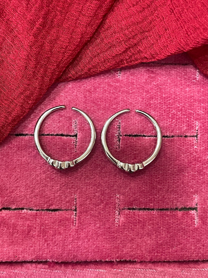 92.5 Silver Green Stone Toe Rings | Premium Elegant Design | Jewellery