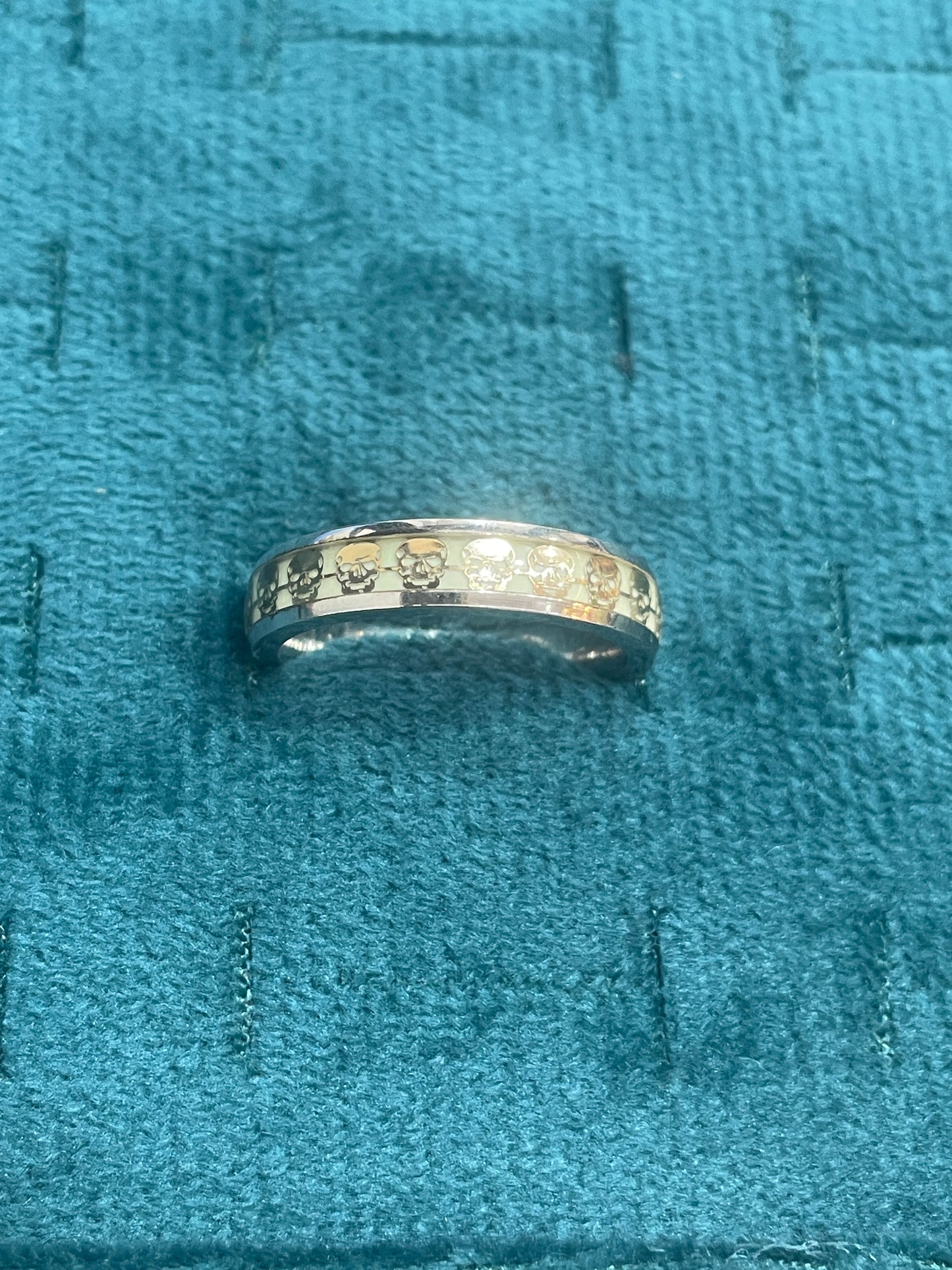 92.5 Silver Radium Men’s Ring Size 21 | Stylish Modern Glow Finish | Elegant Jewellery