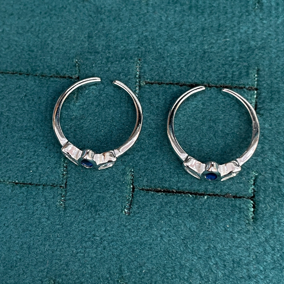 92.5 Sterling Silver Sapphire Blue & White CZ Marquise Three Leaf Open Toe Rings for Women — Pair