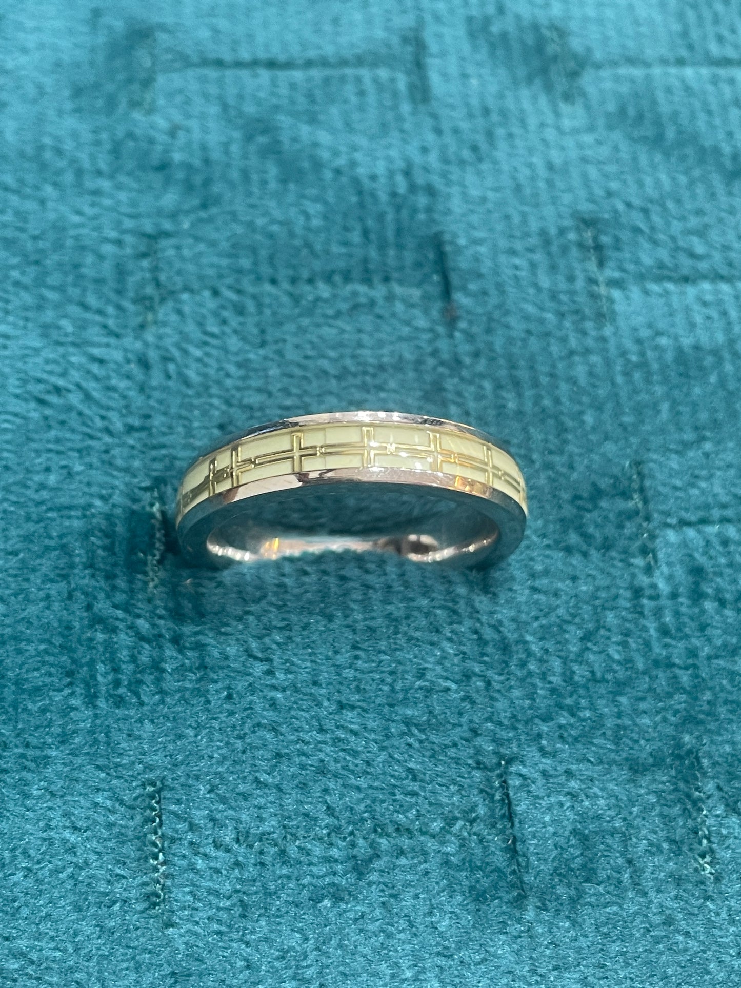 92.5 Silver Radium Men’s Ring Size 21 | Stylish Glow Design | Elegant Jewellery