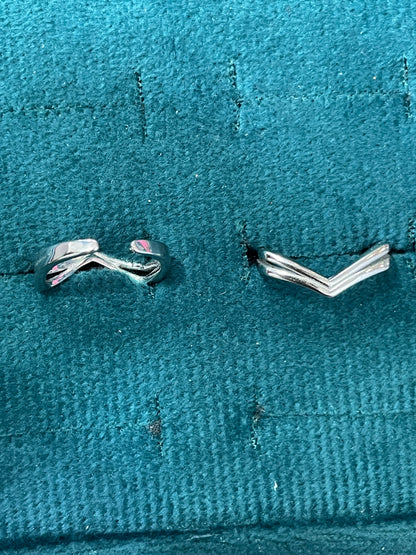 92.5 Silver V Toe Rings | Stylish Premium Design | Elegant Foot Jewellery