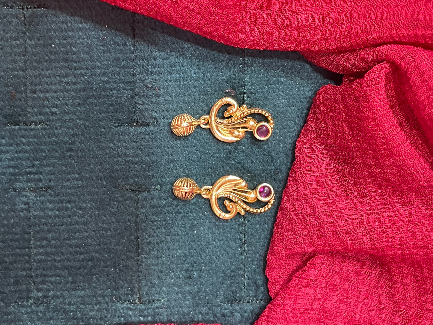 92.5 silver classy leaf gold plated earrings