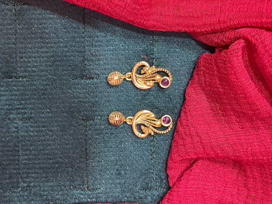 92.5 silver classy leaf gold plated earrings