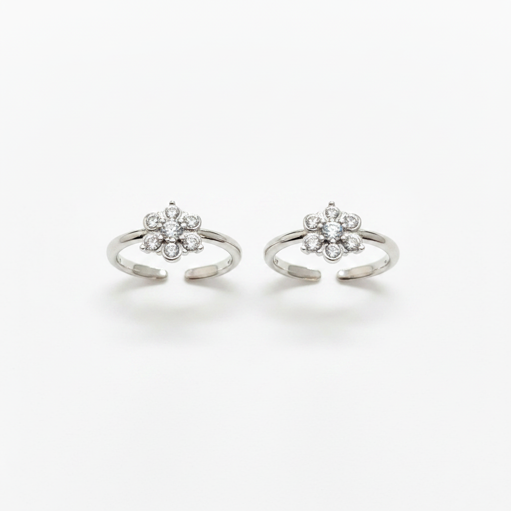 92.5 Silver Star CZ Adjustable Toe Rings for Women | Snowflake Cluster Design