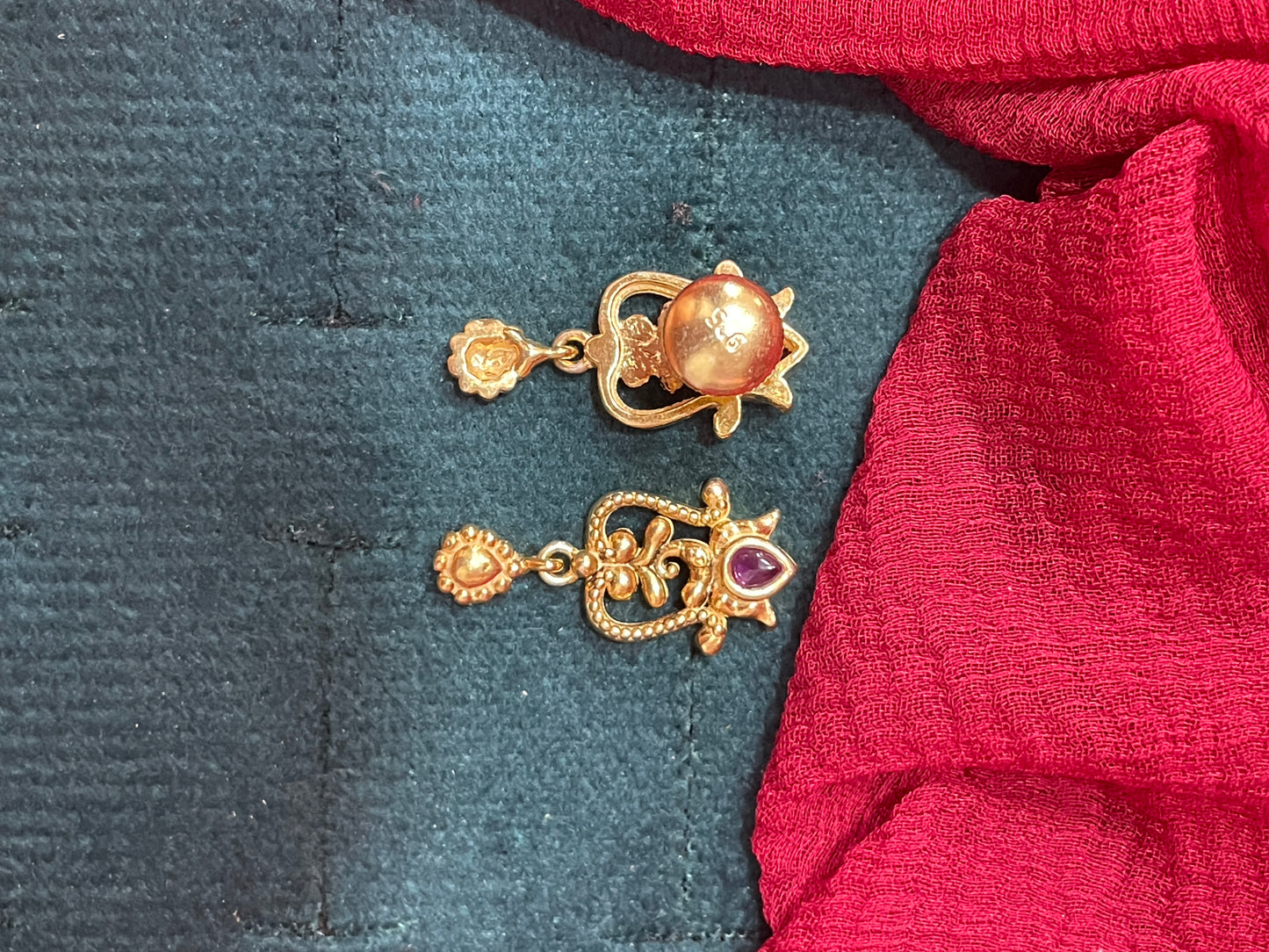 92.5 silver gold plated classy stylish temple style earrings