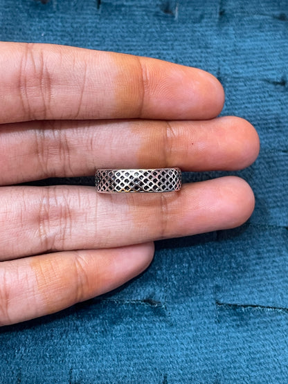 92.5 Silver Oxidised Men’s Ring Size 17 | Stylish Antique Finish | Elegant Jewellery