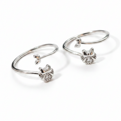 92.5 Silver Toe Rings for Women | Studded Bow Design | Traditional Jewellery
