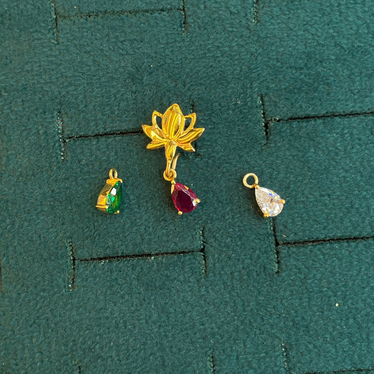 92.5 Sterling Silver Gold Plated Changeable Lotus Studs