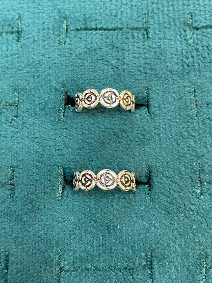 92.5 Silver Floral Adjustable Toe Rings for Women | Rose Pattern Design