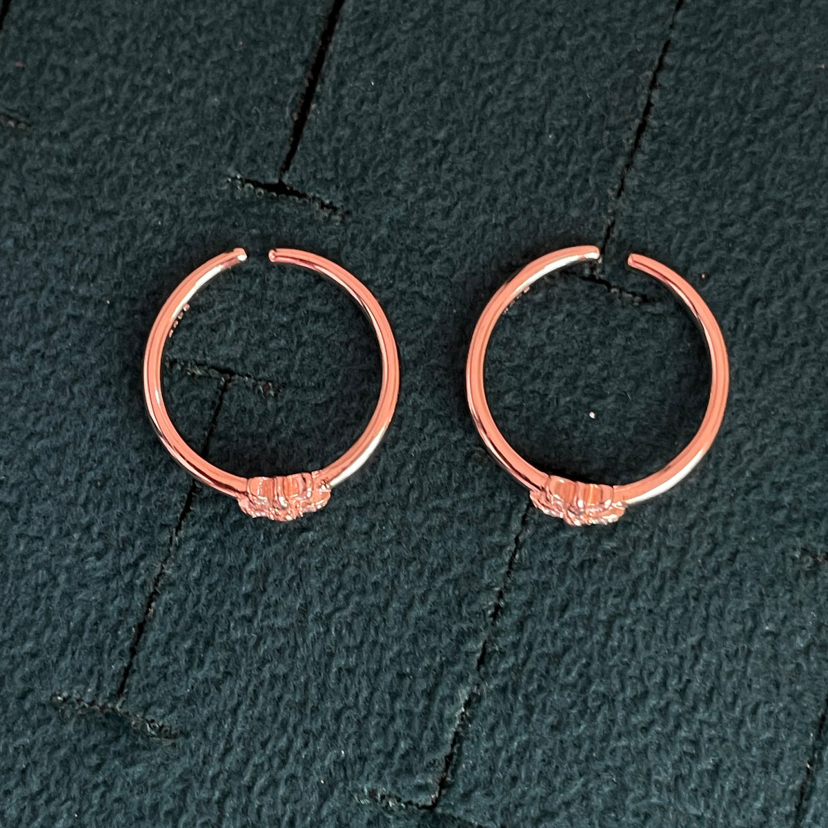 92.5 Silver Rose Gold Plated White CZ Blossom Toe Rings