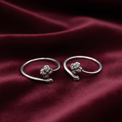 92.5 Sterling Silver Four Leaf Clover Toe Rings for Women | Lucky Charm Design