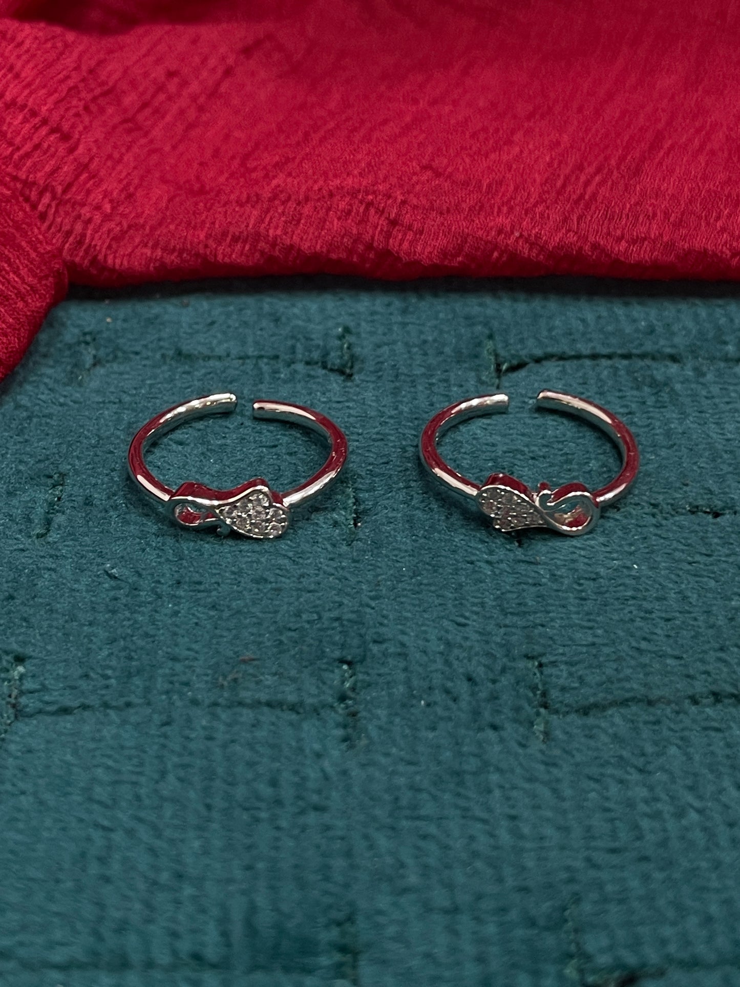 925 Silver Heart Toe rings