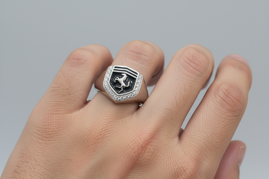 92.5 Silver Horse Men’s Ring Size 23 | Stylish Animal Motif Design | Elegant Jewellery