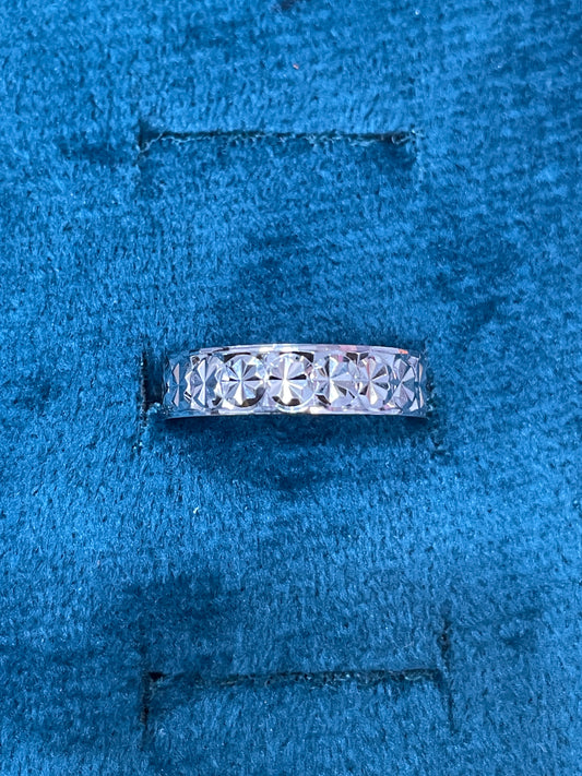 92.5 Silver Simple Stylish Men’s Ring Size 21 | Clean Modern Design | Elegant Jewellery