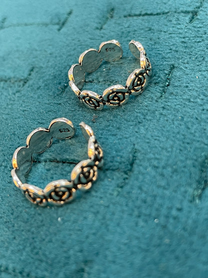 92.5 Silver Floral Adjustable Toe Rings for Women | Rose Pattern Design