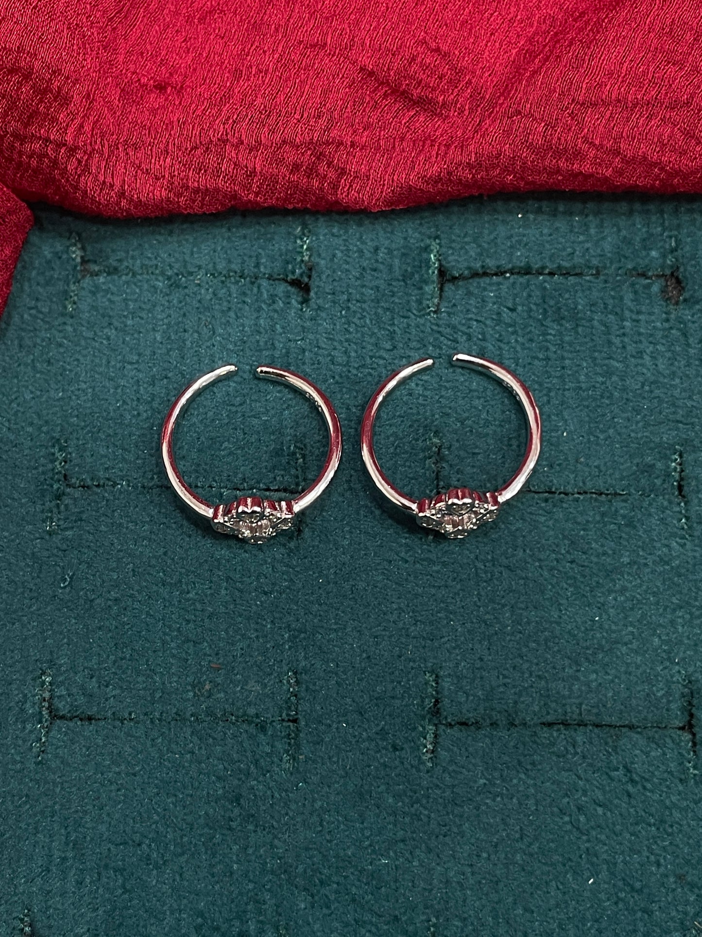 925 Silver Diamond Hearts Toe rings