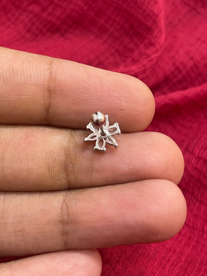 92.5 Silver Elegant Flower Earrings for Women | Stylish Floral Design | Trendy Daily Wear Jewellery