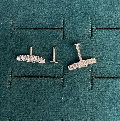 92.5 Silver Clear Stone Curve Studs Pair