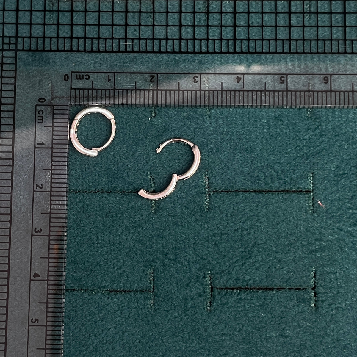 925 Silver Green Hoops pair