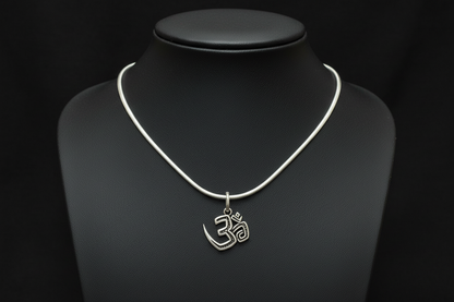 92.5 Silver Aum Pendant for Men & Women | Om Sacred Symbol | Traditional Spiritual Jewellery