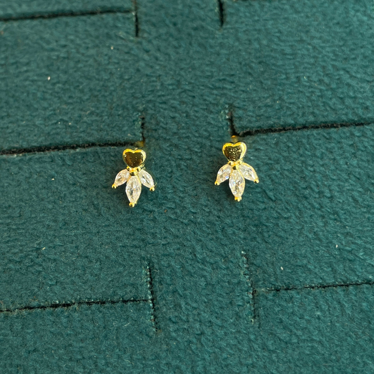 92.5 Silver Gold-Toned Heart & Leaf Studs Pair