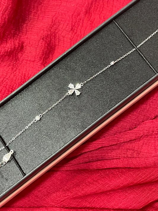 92.5 Silver Flower Bracelet 8 Inches | Premium Stylish Floral Design | Jewellery