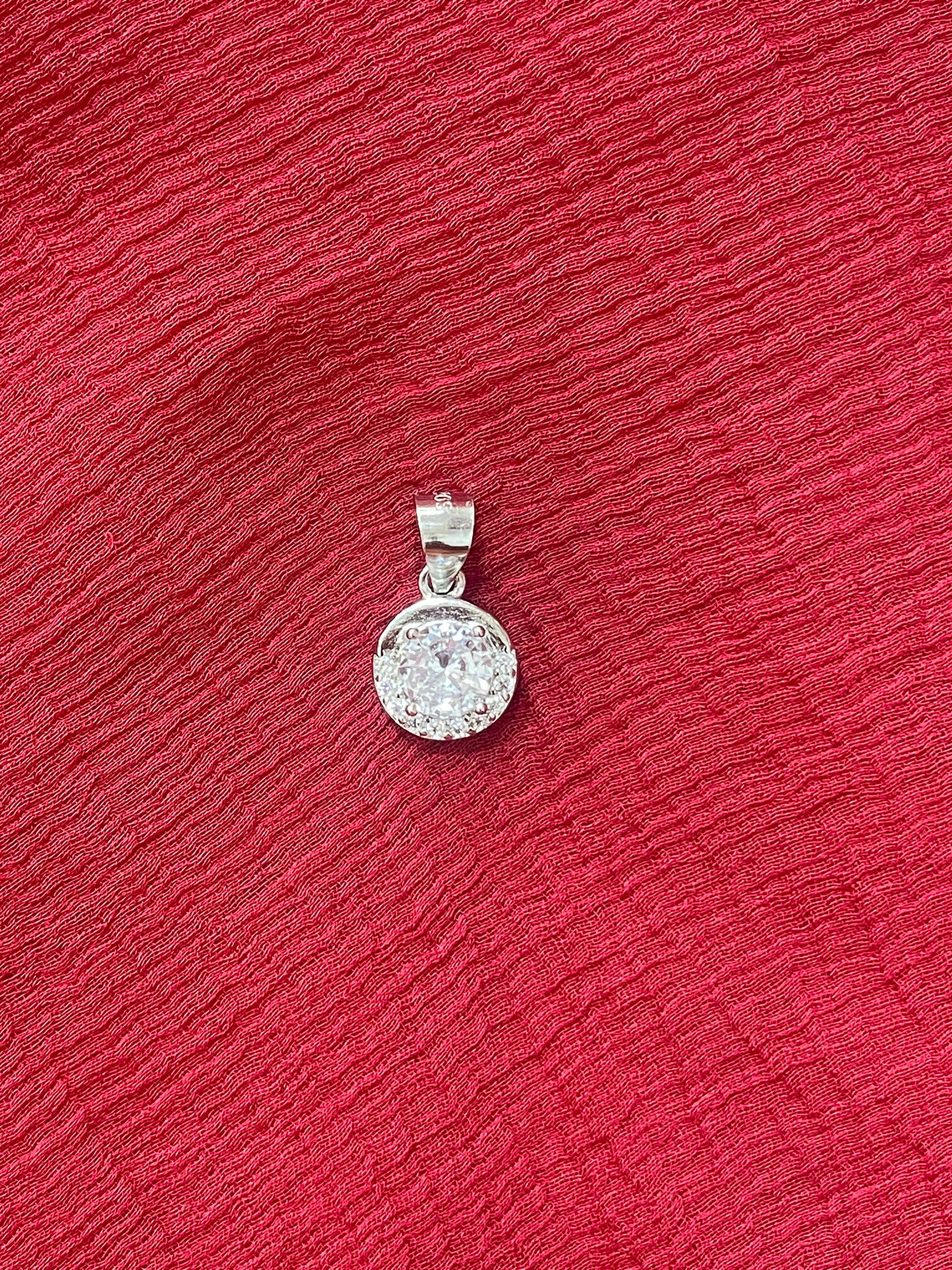 92.5 silver classy stylish white stone pendant